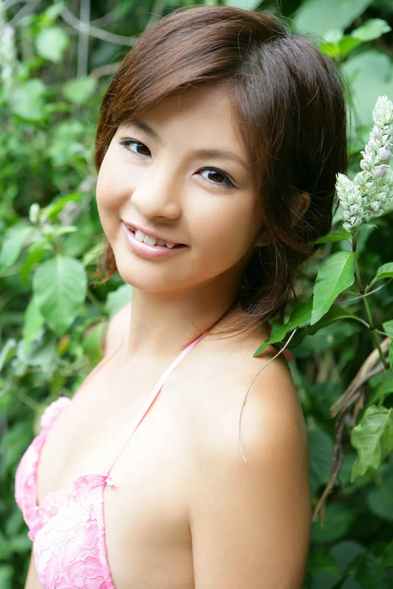 [Mặt trước] Album ảnh "Vòng cuối cùng của Rinacci" của Nagasaki Rina - 27