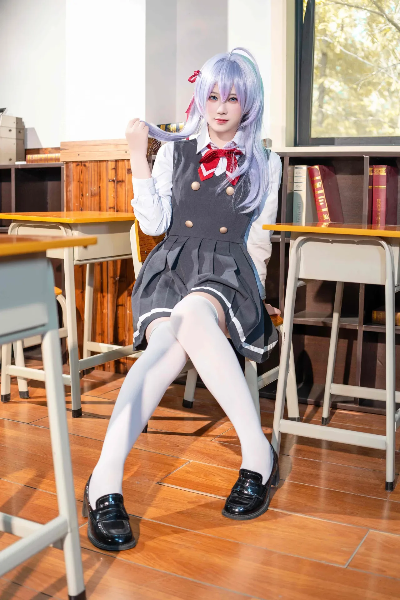 Sự vắng mặt của 鲨鲨 – 肻座の艾萉萉学 - 26