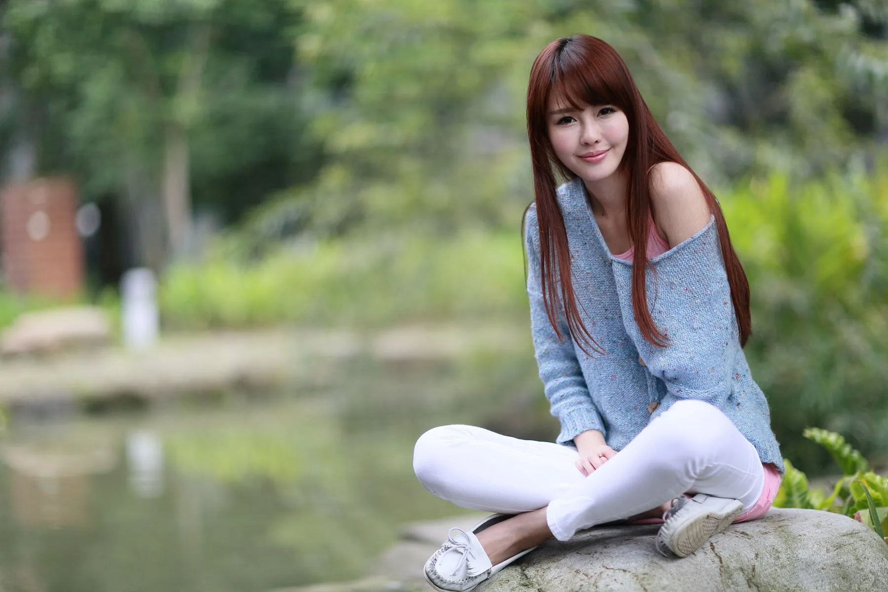 Bộ ảnh ngoại cảnh tươi tắn và xinh đẹp của Celia Wang cho quảng cáo "Guoguang Help" - 26