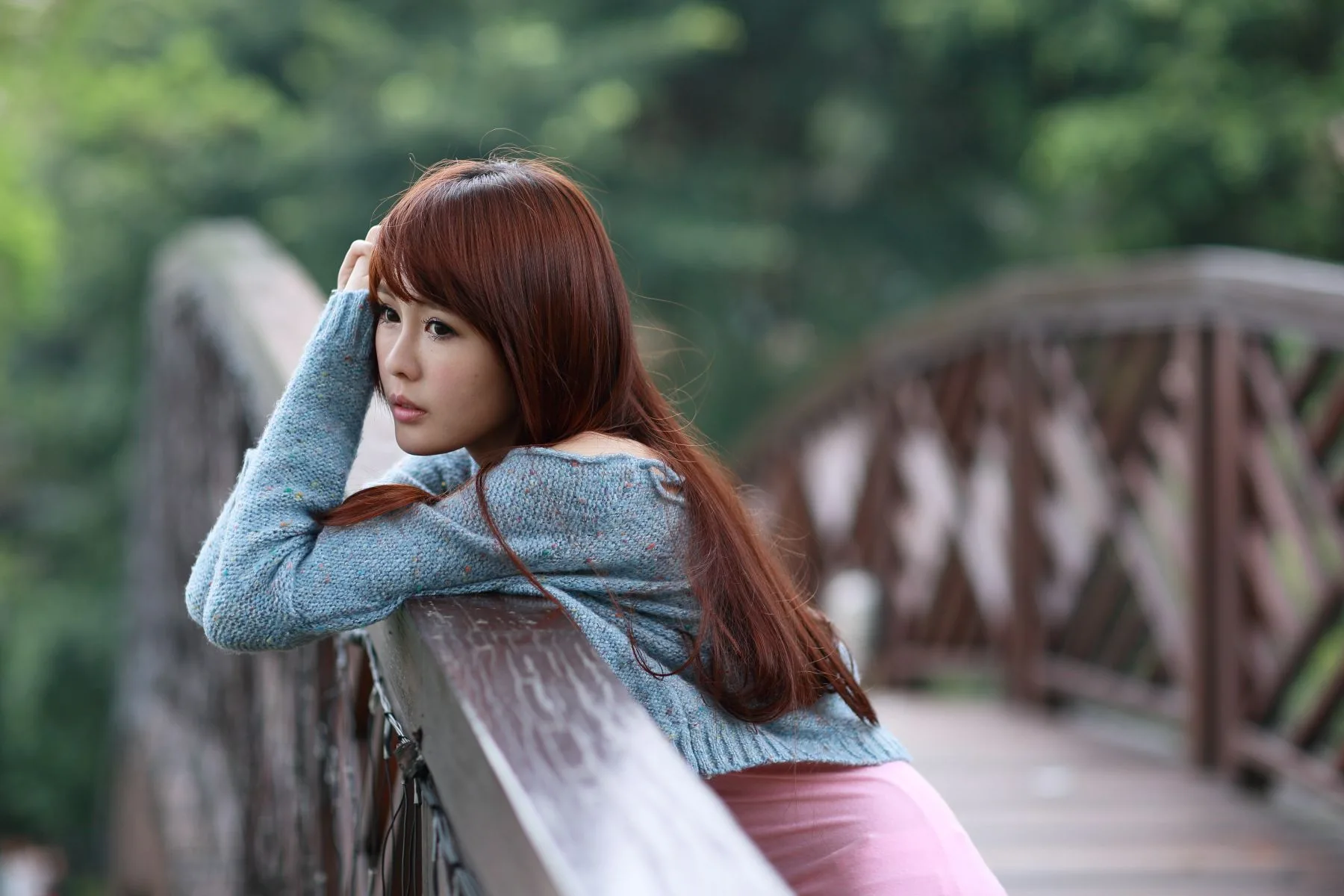 Bộ ảnh ngoại cảnh tươi tắn và xinh đẹp của Celia Wang cho quảng cáo "Guoguang Help" - 28